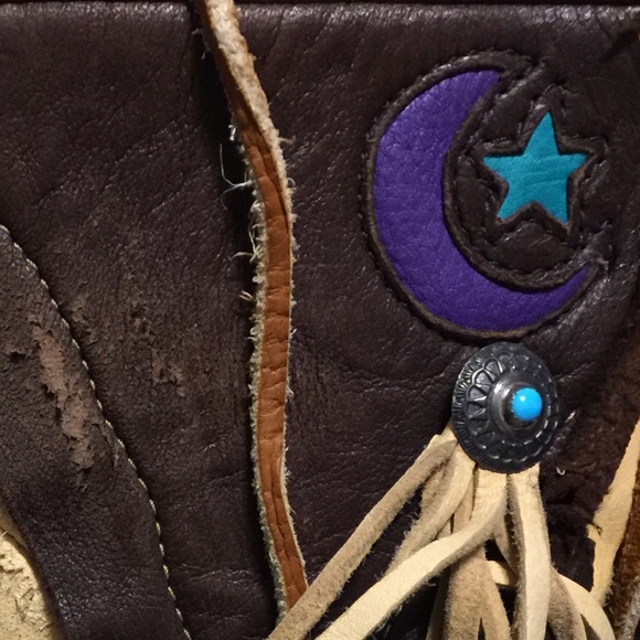 Bald Mountain Moccasins handmade one of a kind w Indian head nickel buttons - Picture 5 of 16